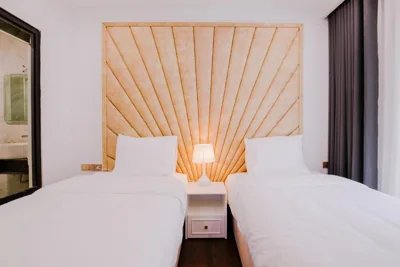 Deluxe Twin Room — Royal Lotus Hotel